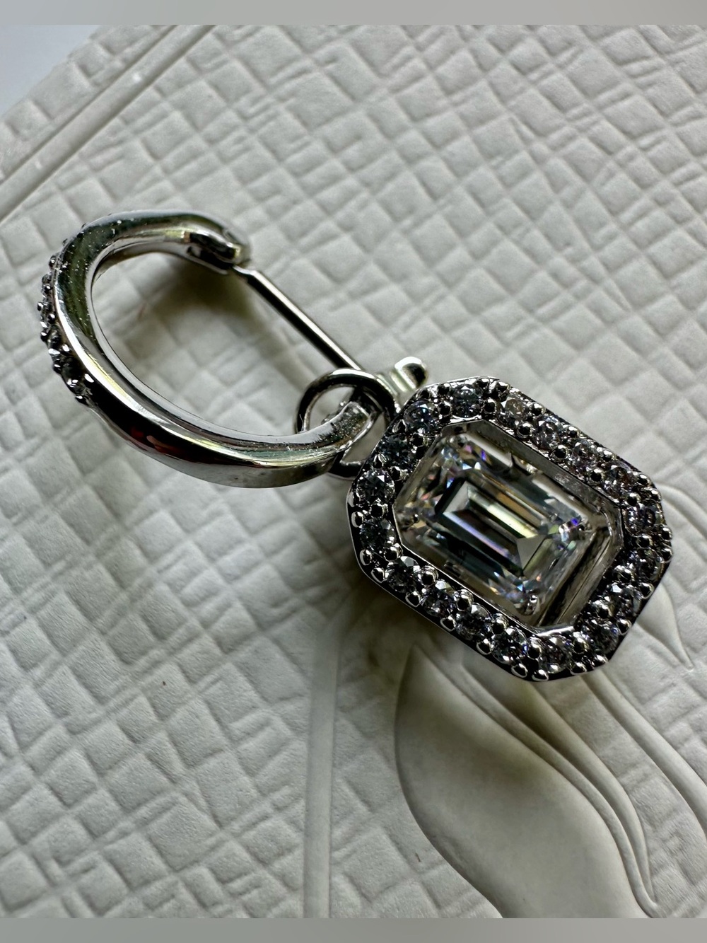 🆕 Swarovski Millenia Drop Earrings Octagon Cut White Rhodium Plated NWT - Picture 13 of 14